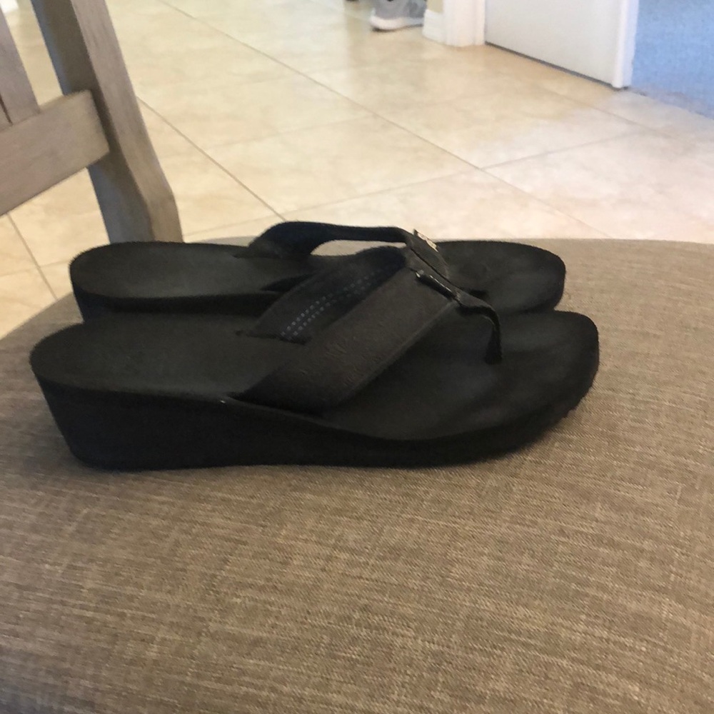 Teva Women's Mush Mandalyn Wedge Black
